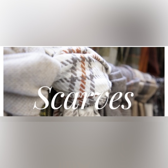 💙🩶🤎🖤NWT Italian 100% Cashmere Scarves - Picture 1 of 2